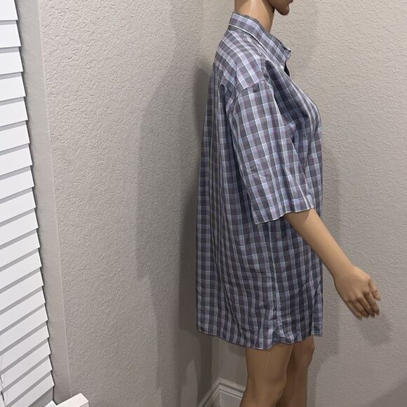 Neiman Marcus   - Picture 2 of 7